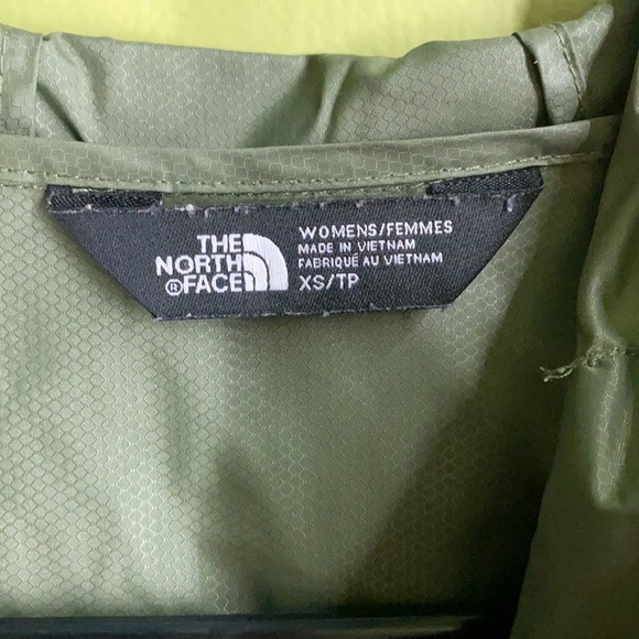 North face jacket - Picture 3 of 4